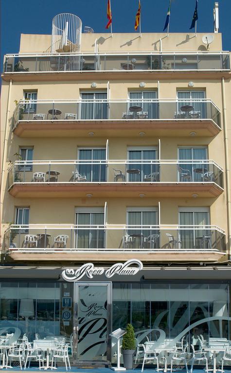 Hotel Roca Plana Амполья Экстерьер фото